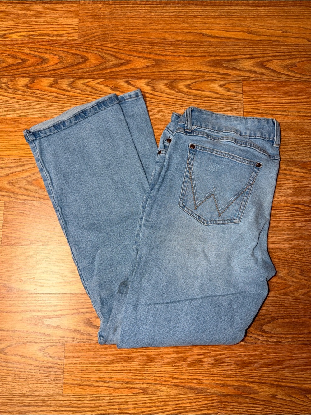 Wrangler Light Wash Bootcut Jeans